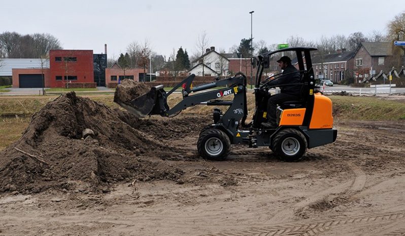 GIANT D263S full