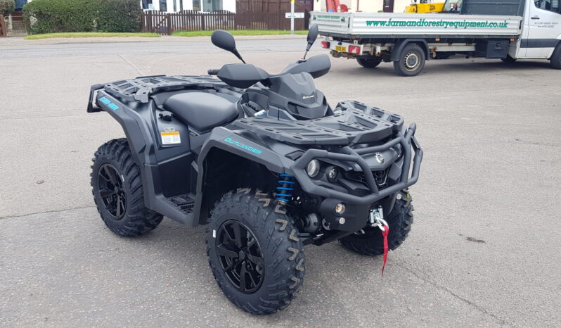 CAN-AM 650 XTT OUTLANDER full