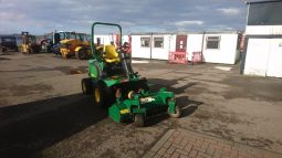 John Deere 1545 4wd with Major Out-Front Flail Mower full