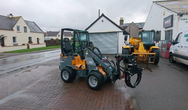Giant Loader full