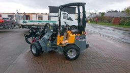 Giant Loader full