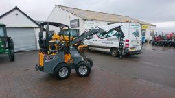 Giant Loader full