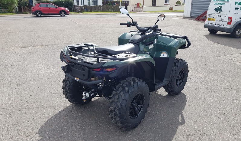 Can-am Outlander PRO XU HD7 full